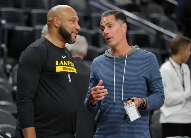 德甲球员2025年身价上涨榜：奥利塞、卡尔前2，迪奥曼德第3（2025年德甲球员身价涨幅榜：奥利塞、卡尔包揽前二，迪奥曼德第三）