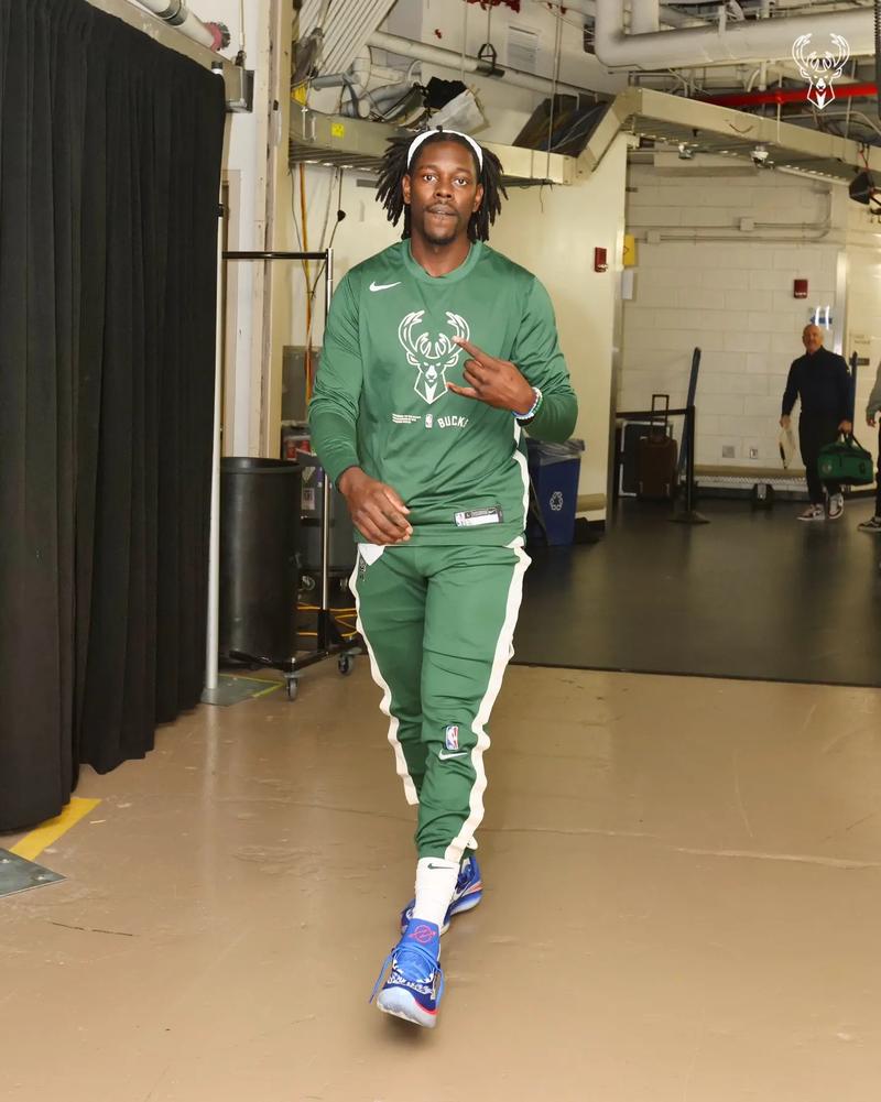 约基奇：右臂肱二头肌上的抓伤是对阵步行者时留下的（约基奇称右臂肱二头肌抓伤源自与步行者之战）