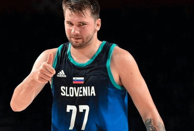 巴尔韦德：佩戴队长袖标的感觉很棒，感谢队友和教练组的支持（巴尔韦德：荣幸佩戴队长袖标，感谢队友与教练组的支持）