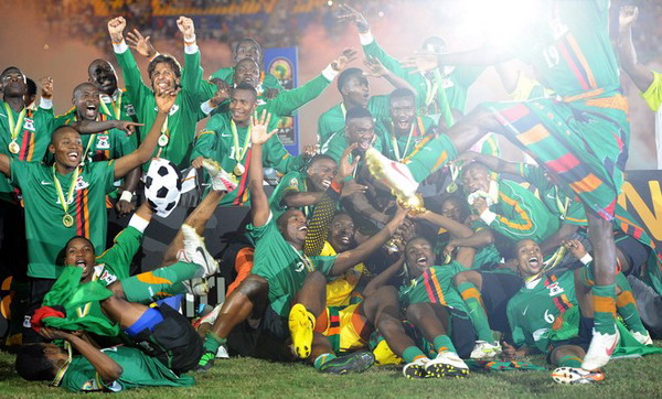 跟队记者：切尔西目前没打算外租门将约恩森（队记：切尔西暂不考虑外租门将约恩森）