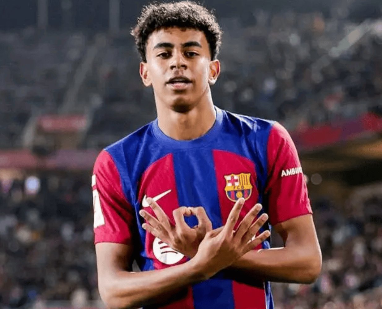 NBA战报：弗拉格23分10板，独行侠116-114加时险胜活塞（NBA：弗拉格23分10板发威，独行侠加时116-114险擒活塞）